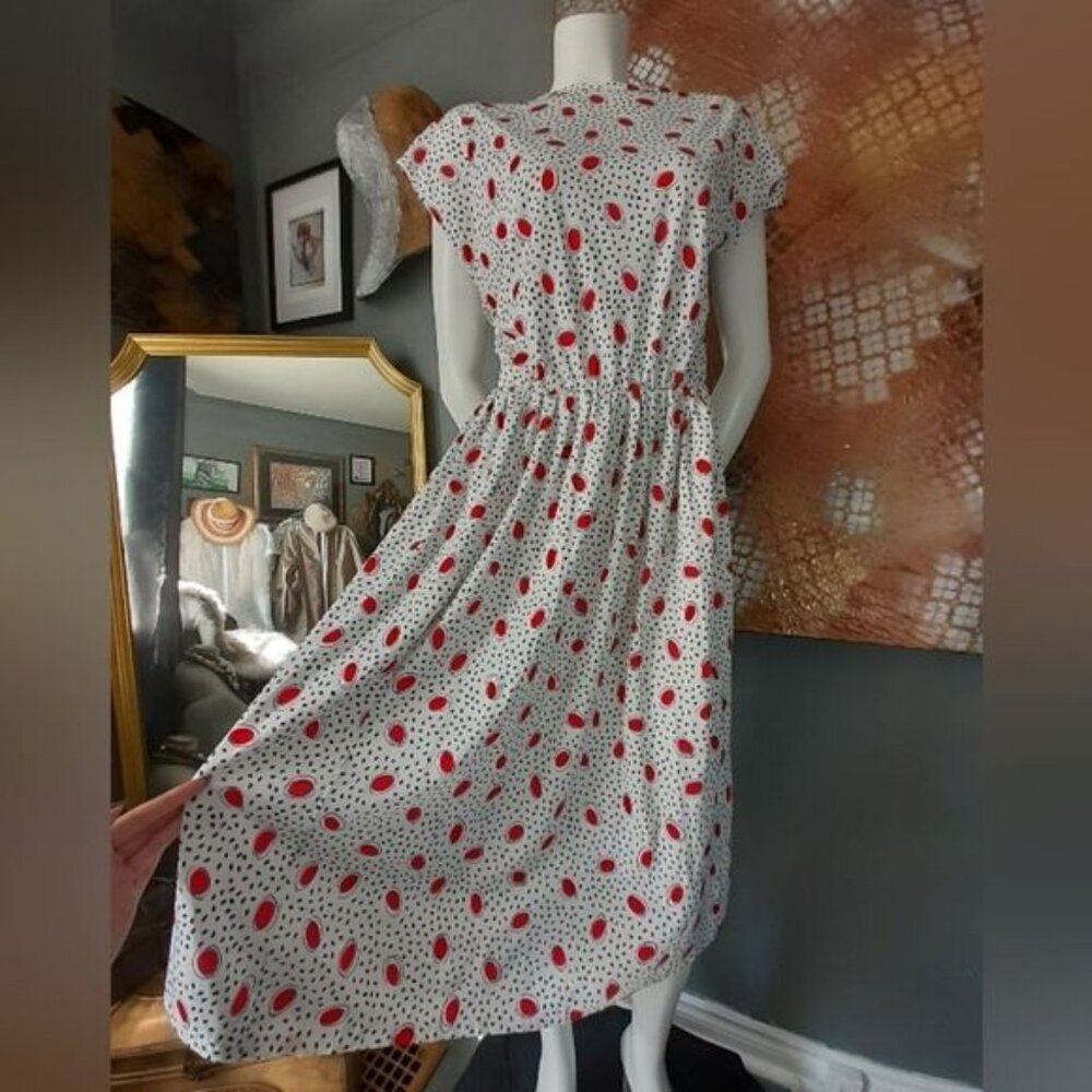 Vintage Eclectic Abstract Dot Dress - Red and White